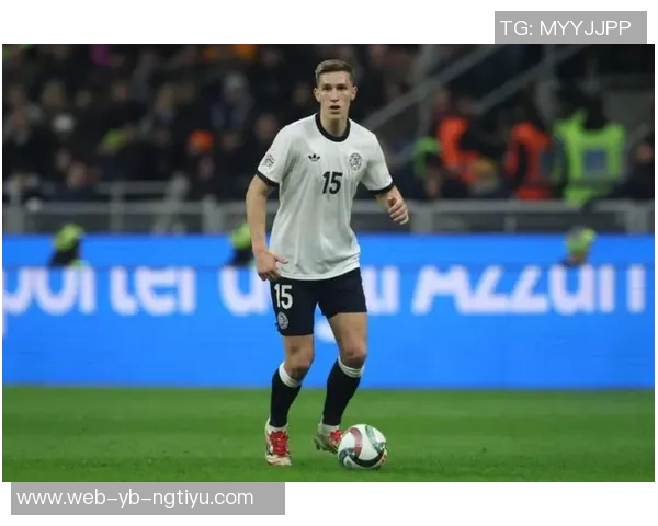 布兰特正式将队副职务交给施洛特贝克他在新角色中表现优异 布兰特正式将队副职务交给施洛特贝克他在新角色中表现优异