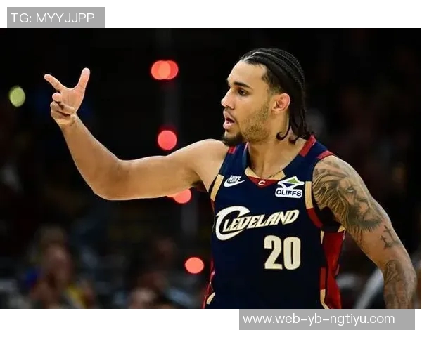 阿伦半场完美表现5中5贡献10分5板2助2帽泰森也不甘示弱3中3斩获9分